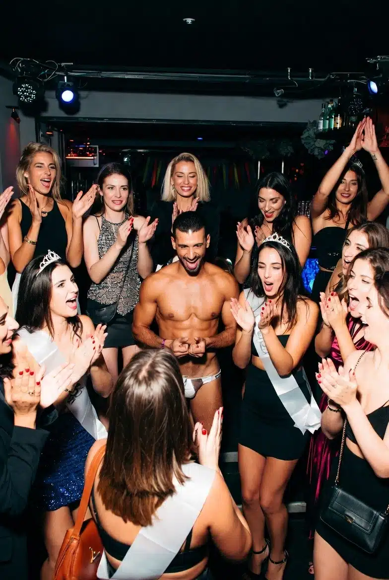 מסיבות רווקות